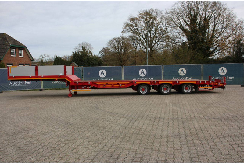 Bodex NN3 - Low loader semi-trailer: picture 2 Bodex NN3 - Low loader semi-trailer: picture 2