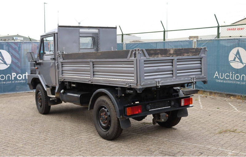 Bremach TGR 35 - Box truck: picture 4 Bremach TGR 35 - Box truck: picture 4