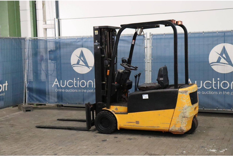 CPDS20J - Electric forklift: picture 3 CPDS20J - Electric forklift: picture 3