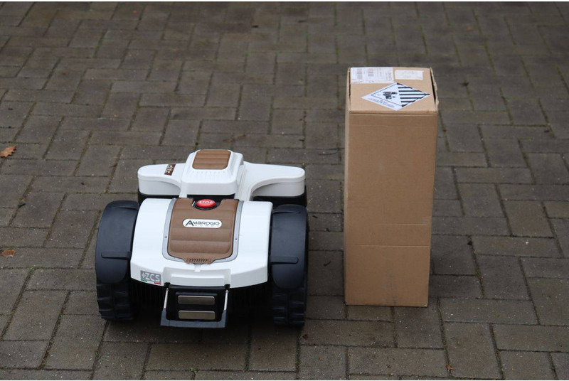 Cenntro AMBROGIO - Lawn mower: picture 5 Cenntro AMBROGIO - Lawn mower: picture 5