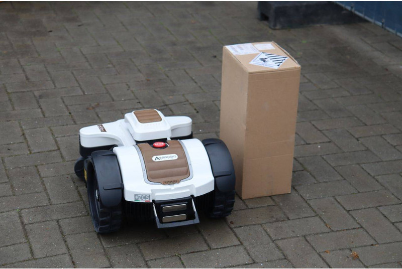 Cenntro AMBROGIO - Lawn mower: picture 4 Cenntro AMBROGIO - Lawn mower: picture 4