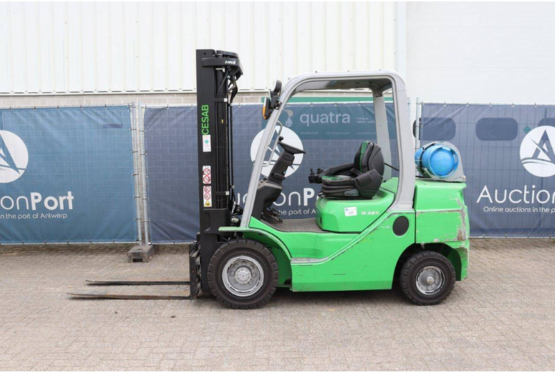 Cesab M325G - LPG forklift: picture 2 Cesab M325G - LPG forklift: picture 2