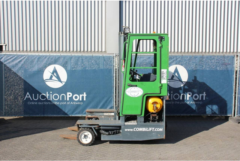 Combilift COMBI - Side loader: picture 2 Combilift COMBI - Side loader: picture 2