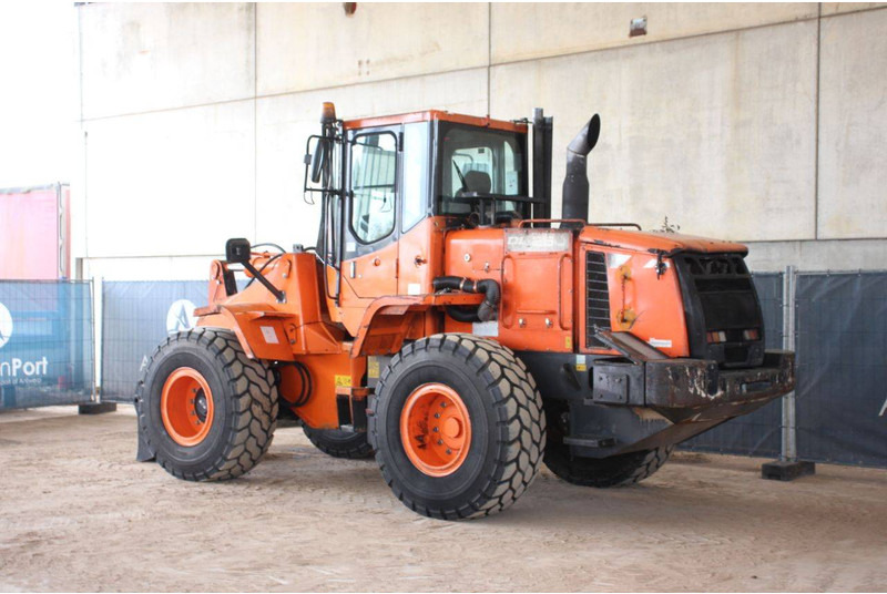 Doosan DL250 - Wheel loader: picture 3 Doosan DL250 - Wheel loader: picture 3