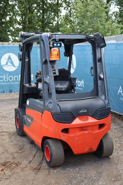 Fenwick E25L-01 - Electric forklift: picture 5 Fenwick E25L-01 - Electric forklift: picture 5