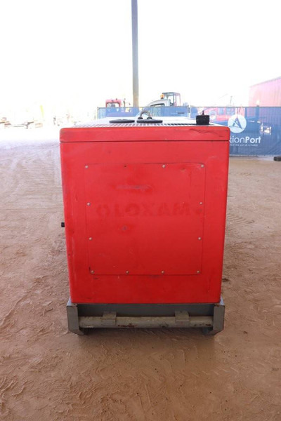 GRFW50 - Generator set: picture 4 GRFW50 - Generator set: picture 4