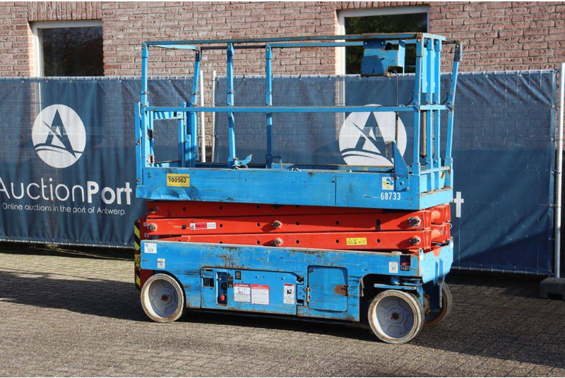 Genie GS-2032 - Scissor lift: picture 3 Genie GS-2032 - Scissor lift: picture 3