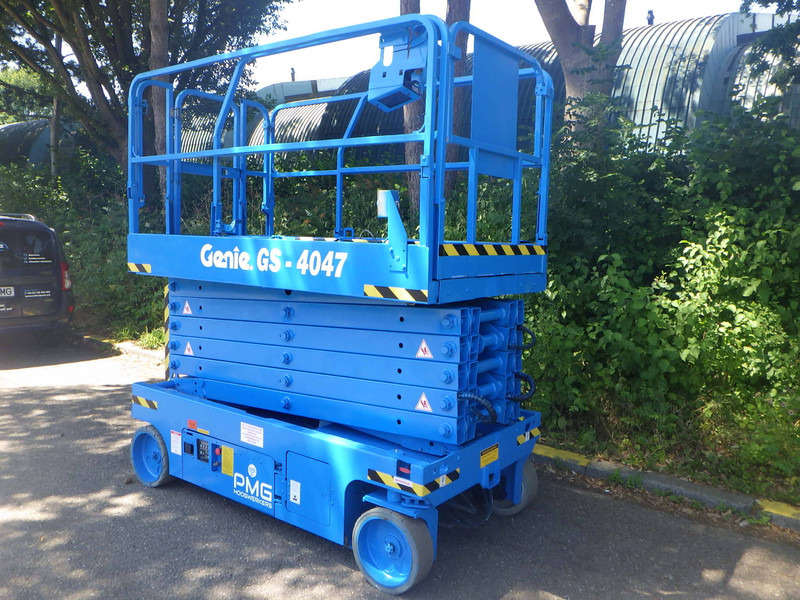 Genie GS-4047 - Scissor lift: picture 3 Genie GS-4047 - Scissor lift: picture 3