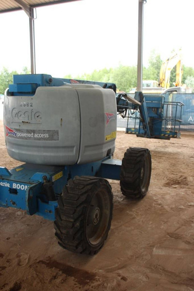 Genie Z-45/25J - Articulated boom lift: picture 5 Genie Z-45/25J - Articulated boom lift: picture 5