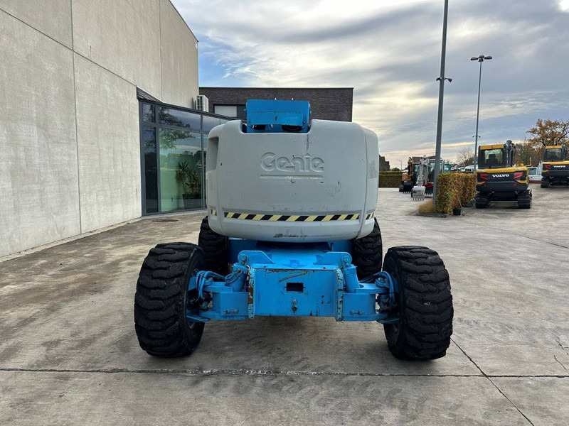 Genie Z45/25 - Articulated boom lift: picture 4 Genie Z45/25 - Articulated boom lift: picture 4