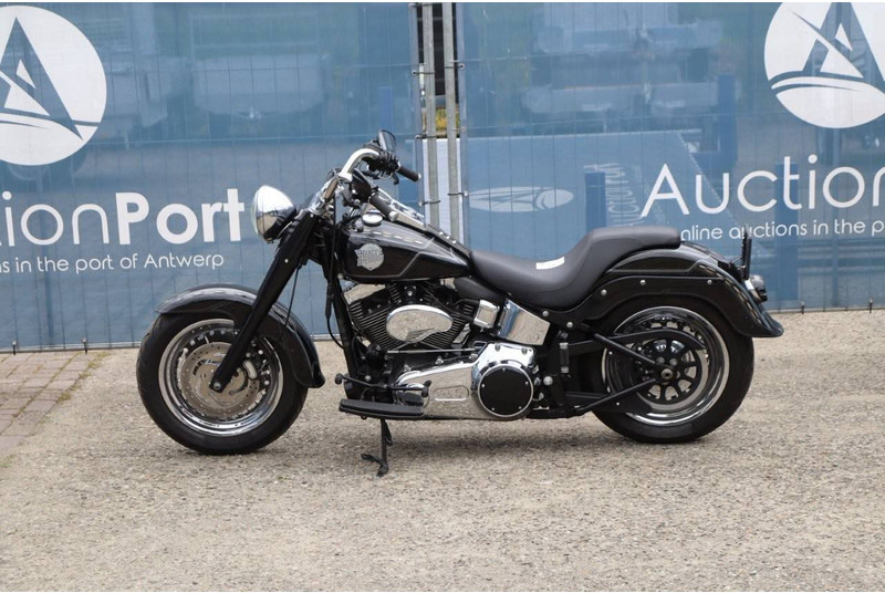 Harley-Davidson Fatboy - Motorcycle: picture 2 Harley-Davidson Fatboy - Motorcycle: picture 2