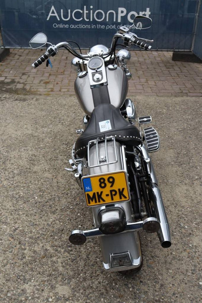 Harley-Davidson Heritage Softail Classic FLSTC - Motorcycle: picture 5 Harley-Davidson Heritage Softail Classic FLSTC - Motorcycle: picture 5