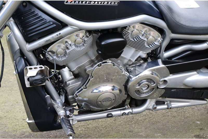 Motorcycle Harley-Davidson V-Rod VRSC: picture 15 Motorcycle Harley-Davidson V-Rod VRSC: picture 15
