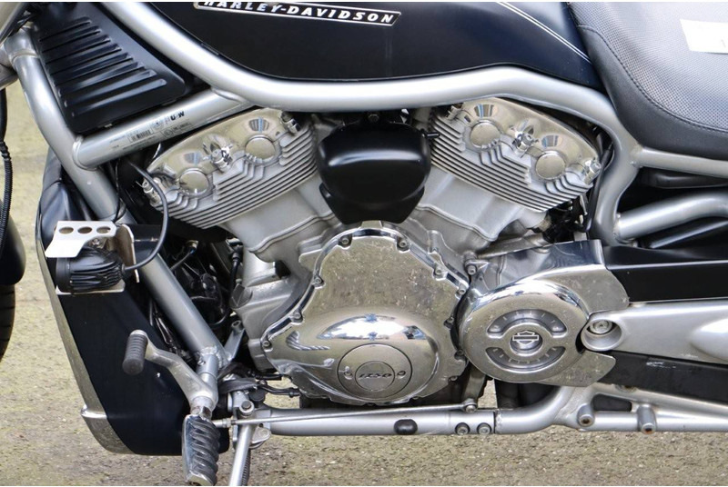Motorcycle Harley-Davidson V-Rod VRSC: picture 14 Motorcycle Harley-Davidson V-Rod VRSC: picture 14