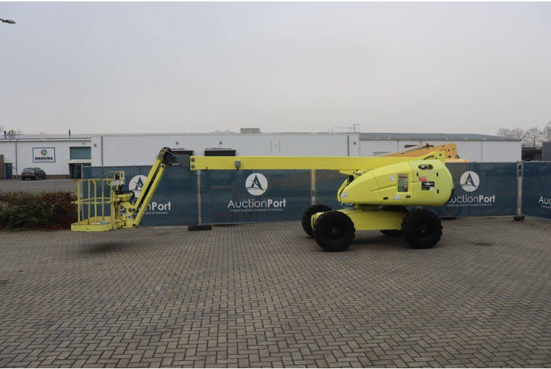 Haulotte H16TPX - Articulated boom lift: picture 1 Haulotte H16TPX - Articulated boom lift: picture 1