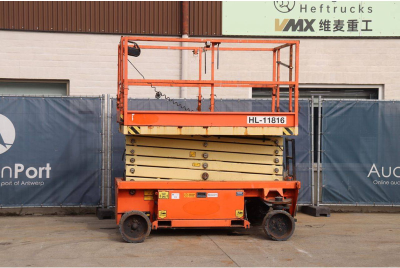 Holland lift ECOSTAR HL-11816 - Scissor lift: picture 1 Holland lift ECOSTAR HL-11816 - Scissor lift: picture 1