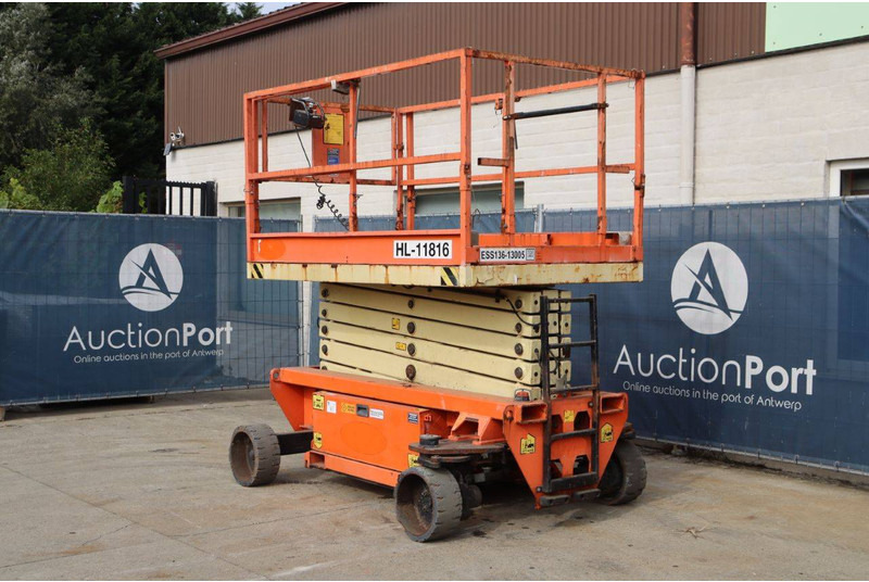 Holland lift ECOSTAR HL-11816 - Scissor lift: picture 3 Holland lift ECOSTAR HL-11816 - Scissor lift: picture 3
