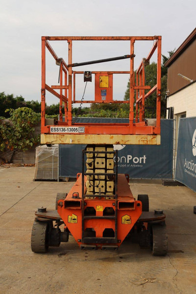 Holland lift ECOSTAR HL-11816 - Scissor lift: picture 4 Holland lift ECOSTAR HL-11816 - Scissor lift: picture 4