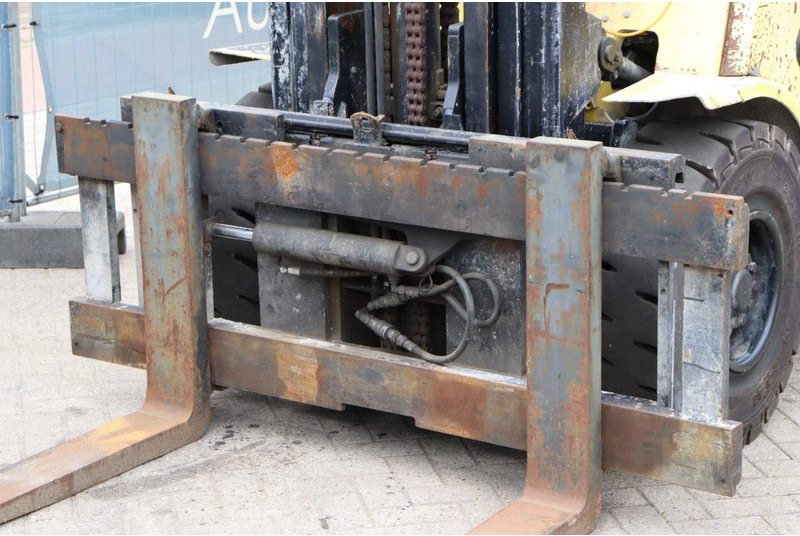 Diesel forklift Hyster H4.50XM: picture 12