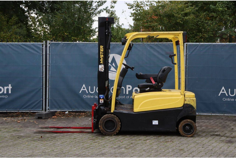 Hyster J2.0XN LWB - Electric forklift: picture 2 Hyster J2.0XN LWB - Electric forklift: picture 2