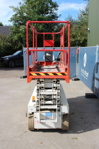 Iteco IT10090 - Scissor lift: picture 4 Iteco IT10090 - Scissor lift: picture 4