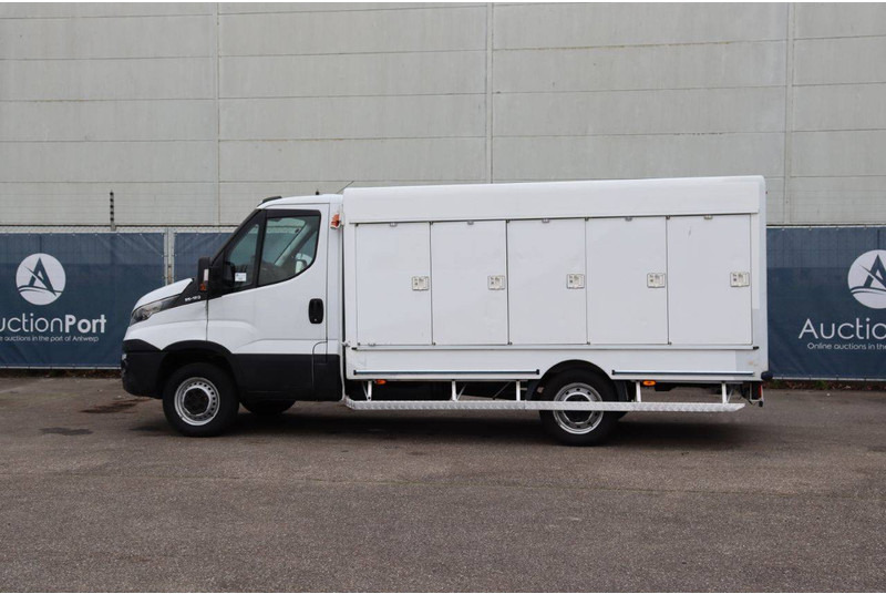 Iveco Daily 35S12 - Closed box van: picture 1 Iveco Daily 35S12 - Closed box van: picture 1