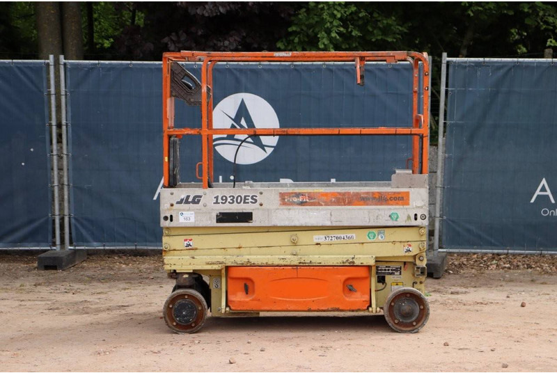 JLG 1930ES - Scissor lift: picture 2 JLG 1930ES - Scissor lift: picture 2
