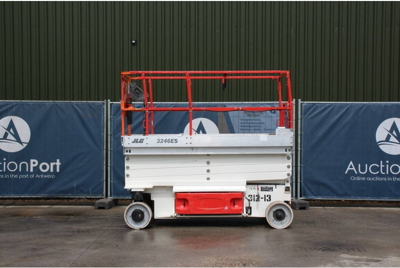 JLG 3246ES - Scissor lift: picture 2 JLG 3246ES - Scissor lift: picture 2