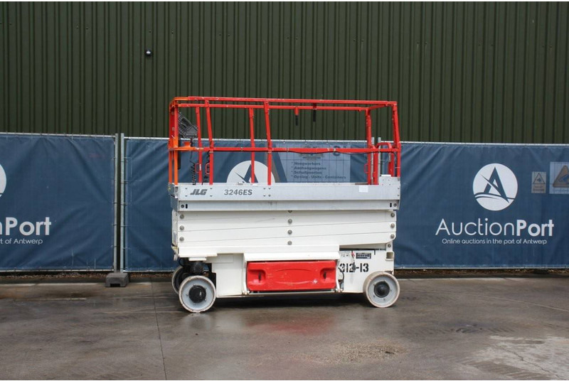 JLG 3246ES - Scissor lift: picture 1 JLG 3246ES - Scissor lift: picture 1