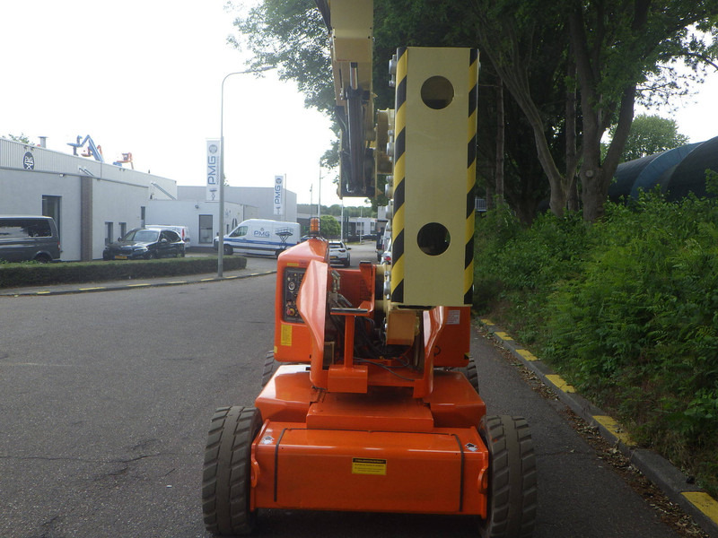 Telescopic boom JLG M450AJ: picture 10