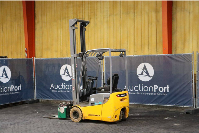 Jungheinrich EFG 110 - Electric forklift: picture 3 Jungheinrich EFG 110 - Electric forklift: picture 3