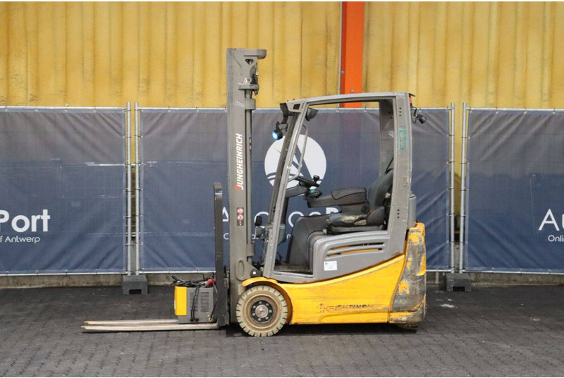 Jungheinrich EFG 215 550DZ - Electric forklift: picture 2 Jungheinrich EFG 215 550DZ - Electric forklift: picture 2