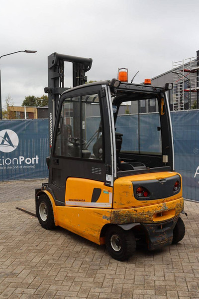 Jungheinrich EFG430 - Electric forklift: picture 4 Jungheinrich EFG430 - Electric forklift: picture 4