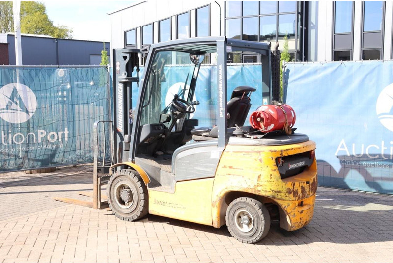 Jungheinrich TFG 425 - LPG forklift: picture 3 Jungheinrich TFG 425 - LPG forklift: picture 3