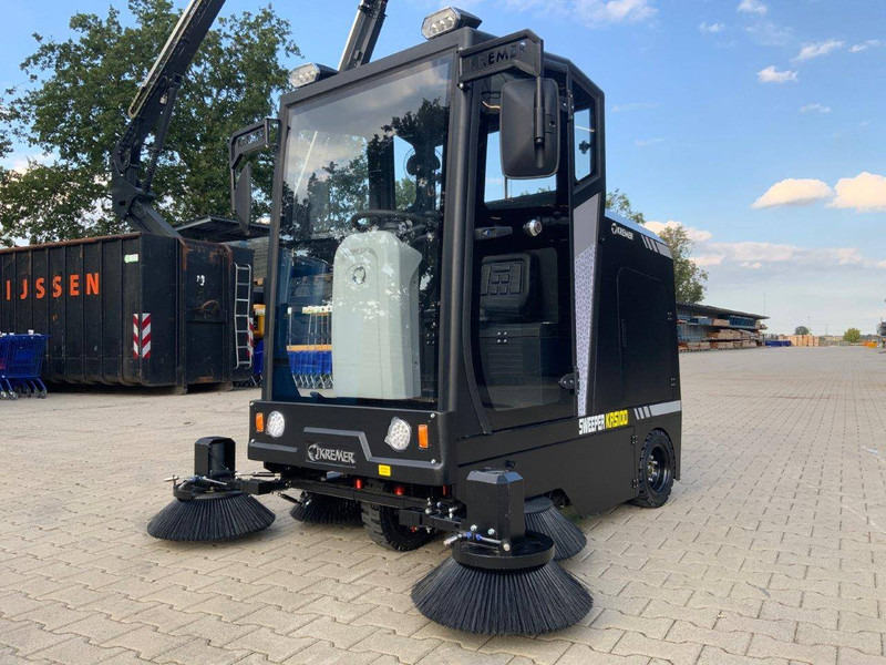 Kremer KRS100 - Road sweeper: picture 1 Kremer KRS100 - Road sweeper: picture 1