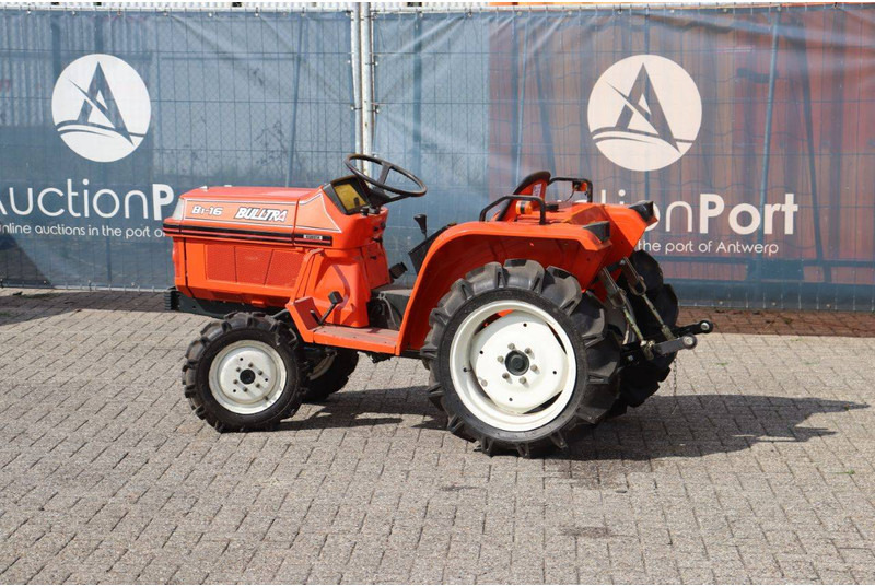 Kubota B1-16 Bulltra - Farm tractor: picture 3 Kubota B1-16 Bulltra - Farm tractor: picture 3