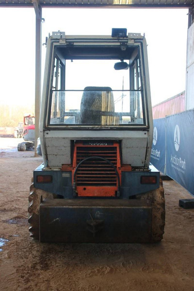 Kubota R510 - Wheel loader: picture 4 Kubota R510 - Wheel loader: picture 4