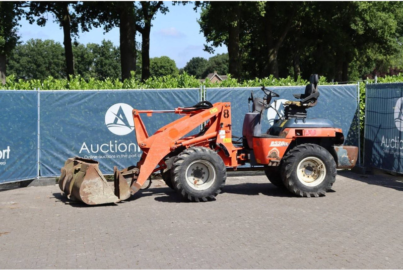 Kubota R520NH - Wheel loader: picture 1 Kubota R520NH - Wheel loader: picture 1