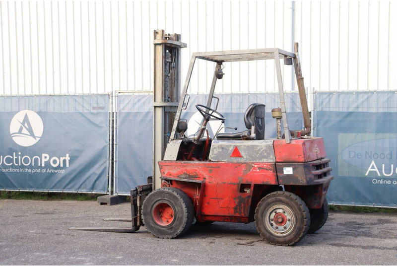Linde - Diesel forklift: picture 3 Linde - Diesel forklift: picture 3