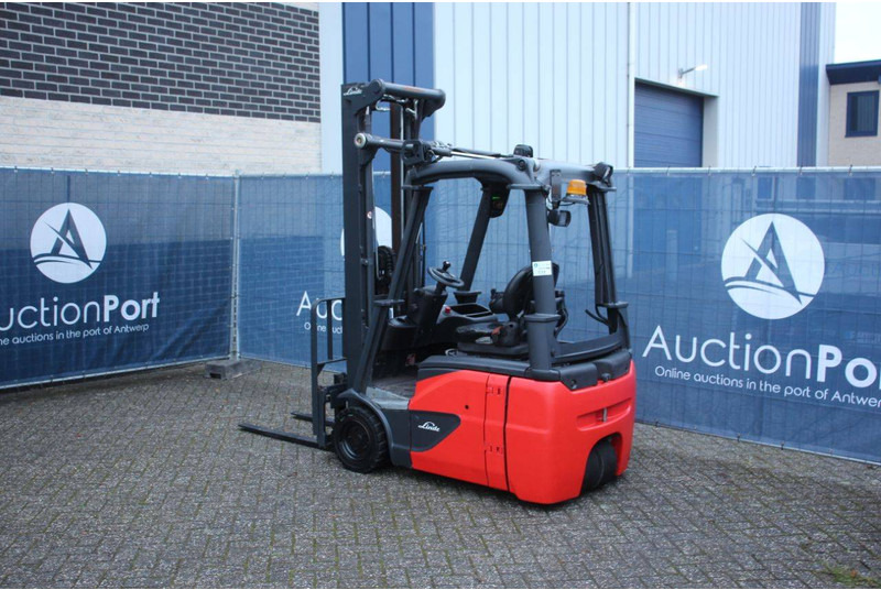 Linde E16C-02 - Electric forklift: picture 3 Linde E16C-02 - Electric forklift: picture 3