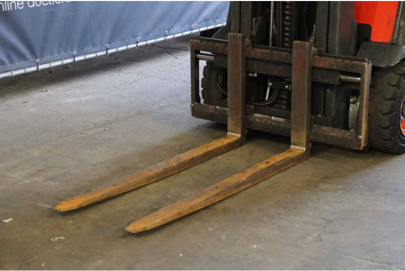 Electric forklift Linde E16PH-02: picture 10