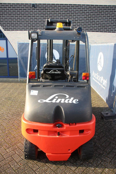 Linde E25/03 - Electric forklift: picture 4 Linde E25/03 - Electric forklift: picture 4