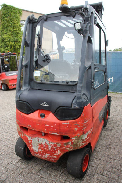 Linde E25HL-01/600 - Electric forklift: picture 5 Linde E25HL-01/600 - Electric forklift: picture 5