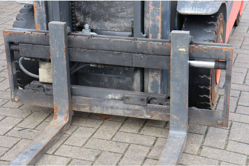 Electric forklift Linde E25L-01: picture 11