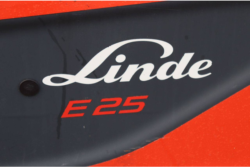 Electric forklift Linde E25L-01: picture 16