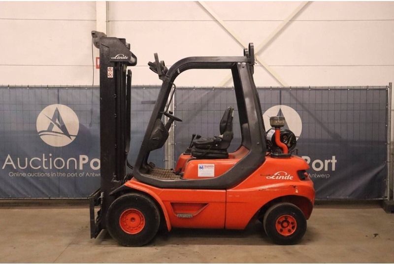 Linde H30T-03 - LPG forklift: picture 2 Linde H30T-03 - LPG forklift: picture 2