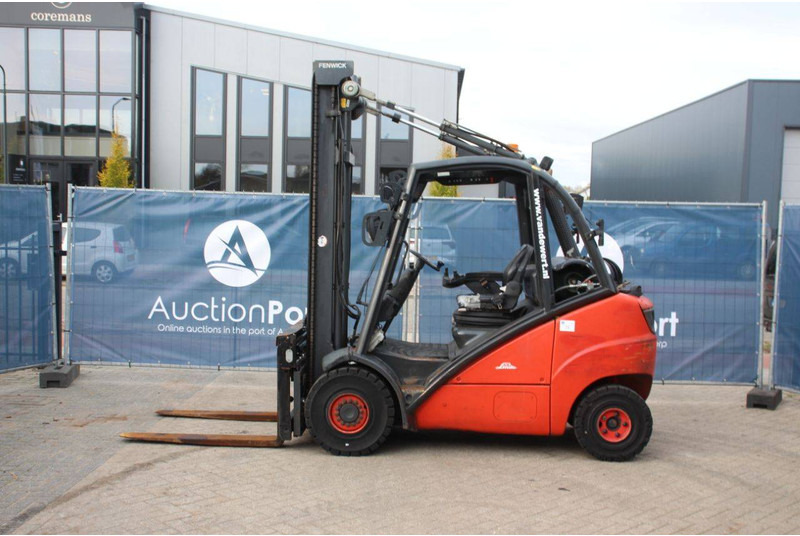 Linde H30T - LPG forklift: picture 2 Linde H30T - LPG forklift: picture 2