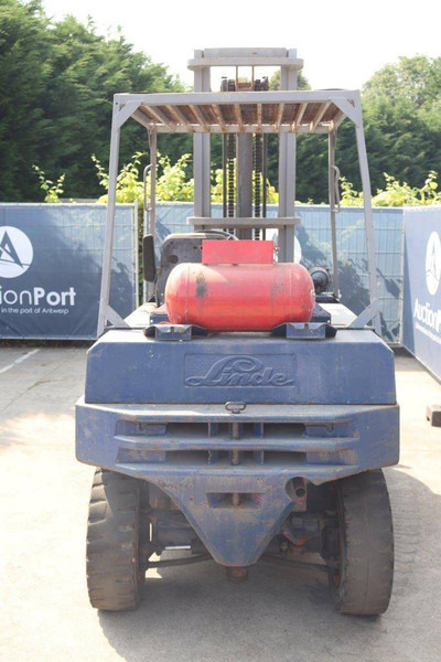 Linde H40T - LPG forklift: picture 5 Linde H40T - LPG forklift: picture 5