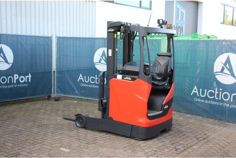 Linde R14B-01 - Electric forklift: picture 3 Linde R14B-01 - Electric forklift: picture 3