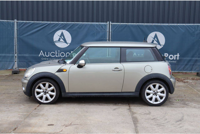 MINI Cooper - Saloon car: picture 2 MINI Cooper - Saloon car: picture 2